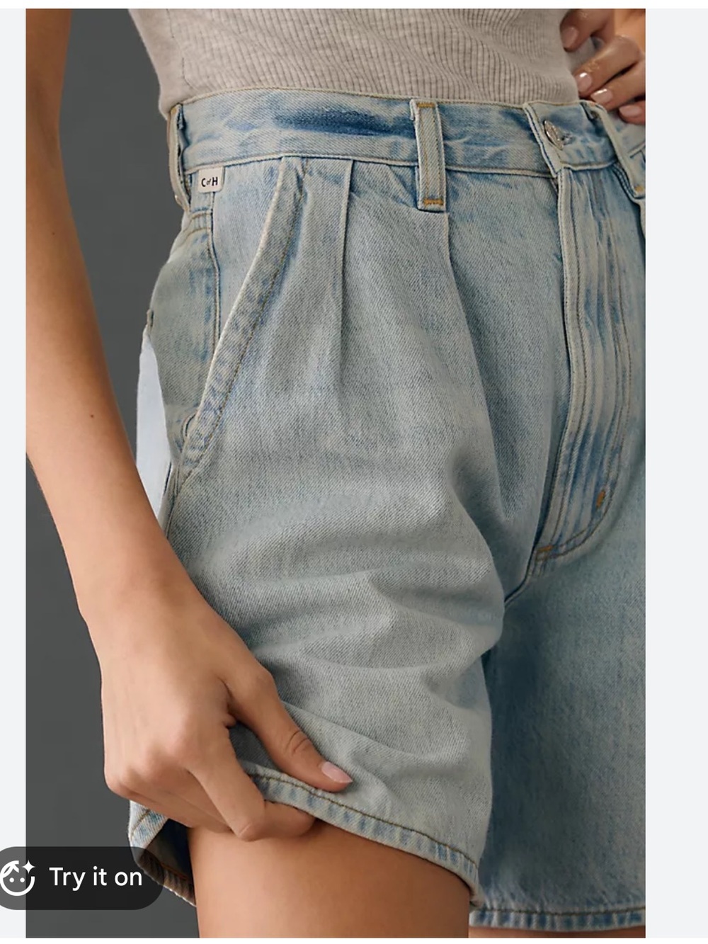 Citizens of Humanity Maritzy Light Wash Pleated Denim Trouser Shorts - Picture 2 of 9
